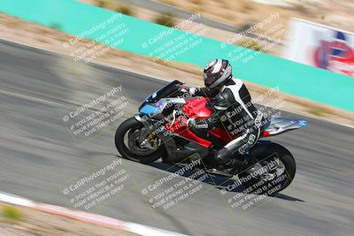 media/Oct-15-2022-TrackXperience (Sat) [[8f70b8b0be]]/Group 2/session 4 turn 1/